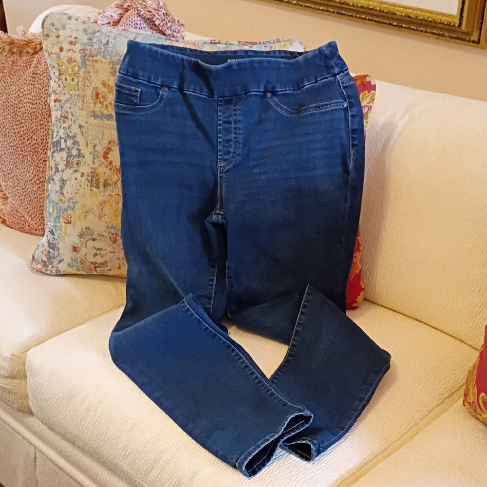 Chicos Pull On Jegging